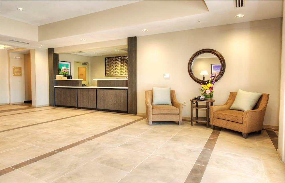 Candlewood Suites Sioux City - Southern Hills By Ihg Bagian luar foto